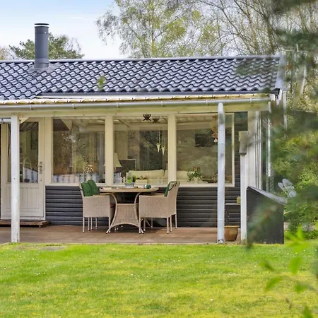 Dom wakacyjny Gia - 1-3km From The Sea By Interhome Hals